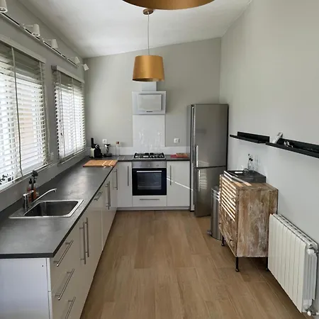 Couette-café Atidos (adults Only) 4*